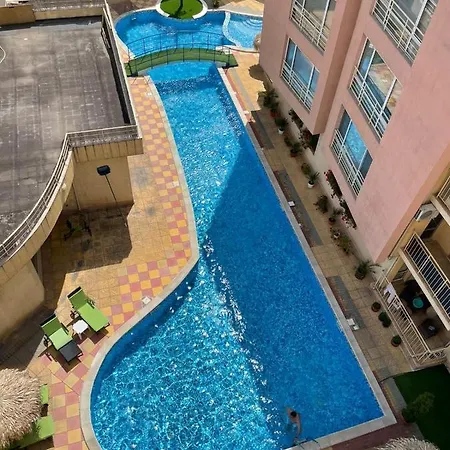 Sunny Beach, Palm Court B26 * Napospart